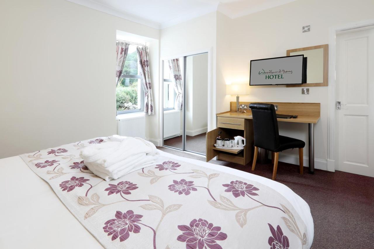 Woodland Bay Hotel 格文 外观 照片