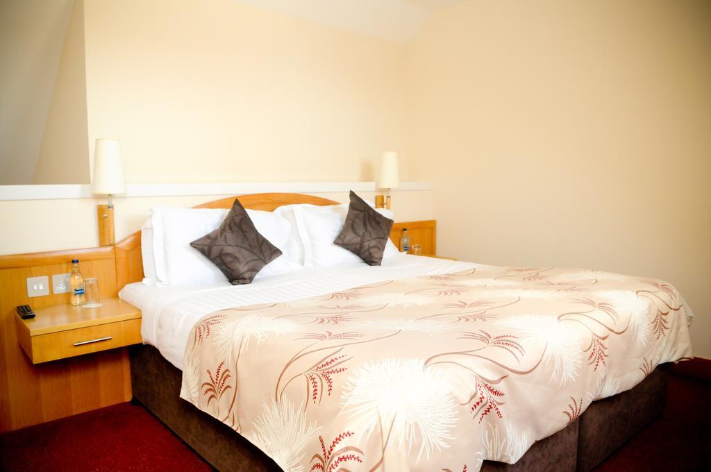 Woodland Bay Hotel 格文 客房 照片